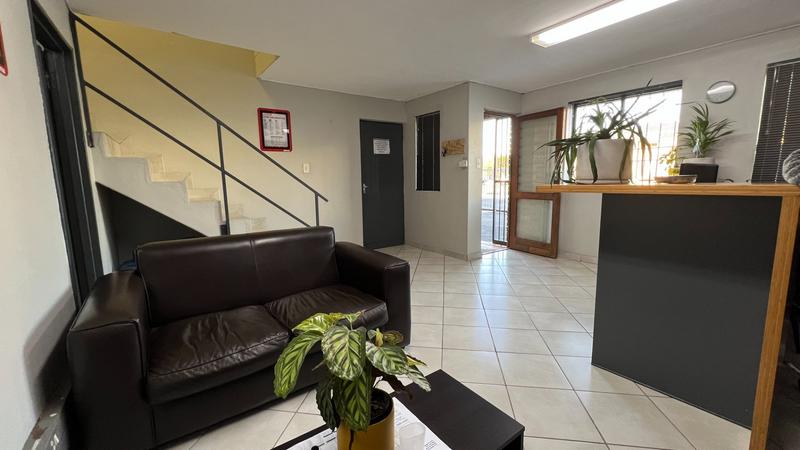 To Let commercial Property for Rent in Montague Gardens Western Cape